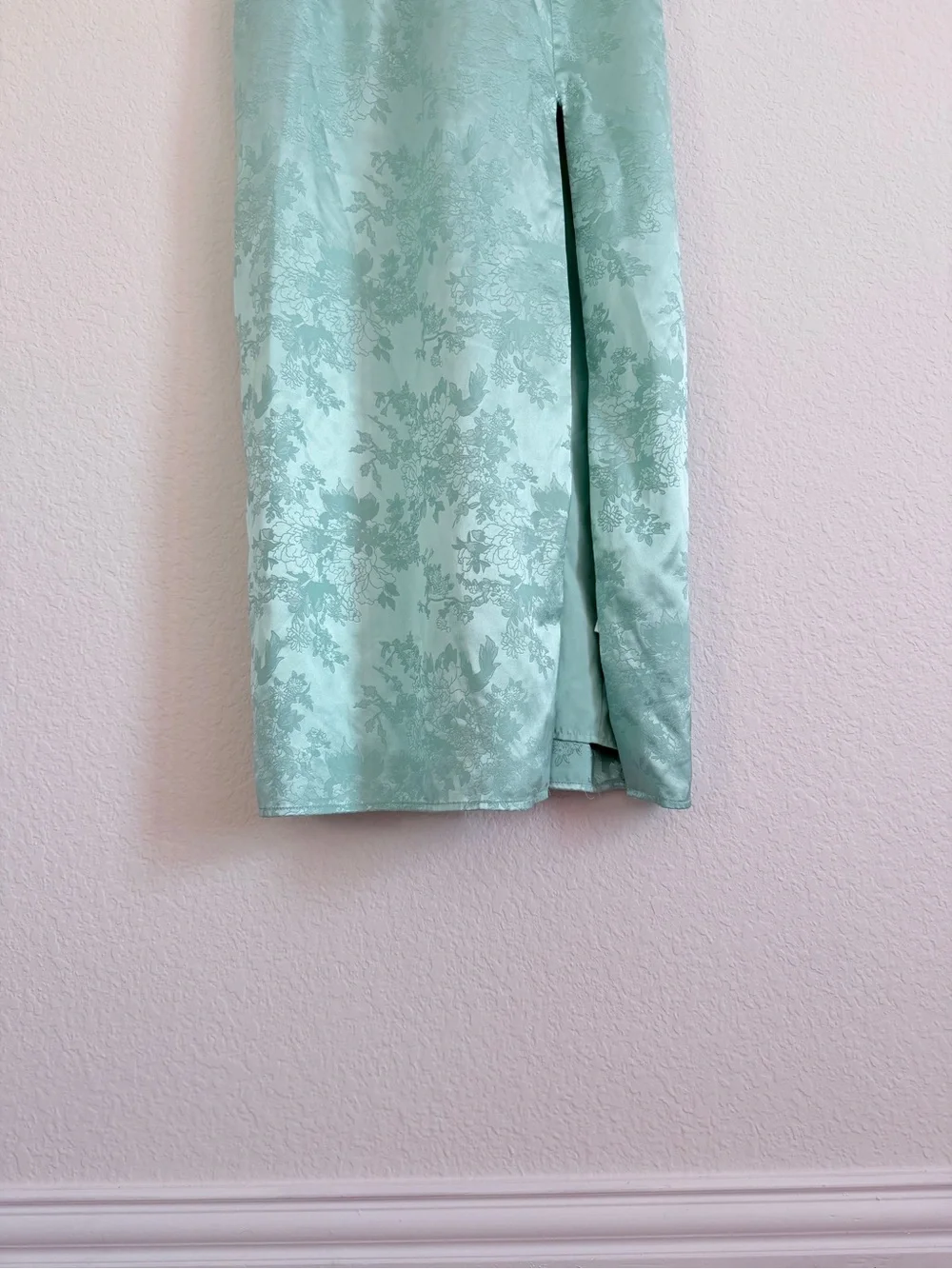 Anthropologie Mint green Satin Maxi Dress with Keyhole front size small - Picture 7 of 15